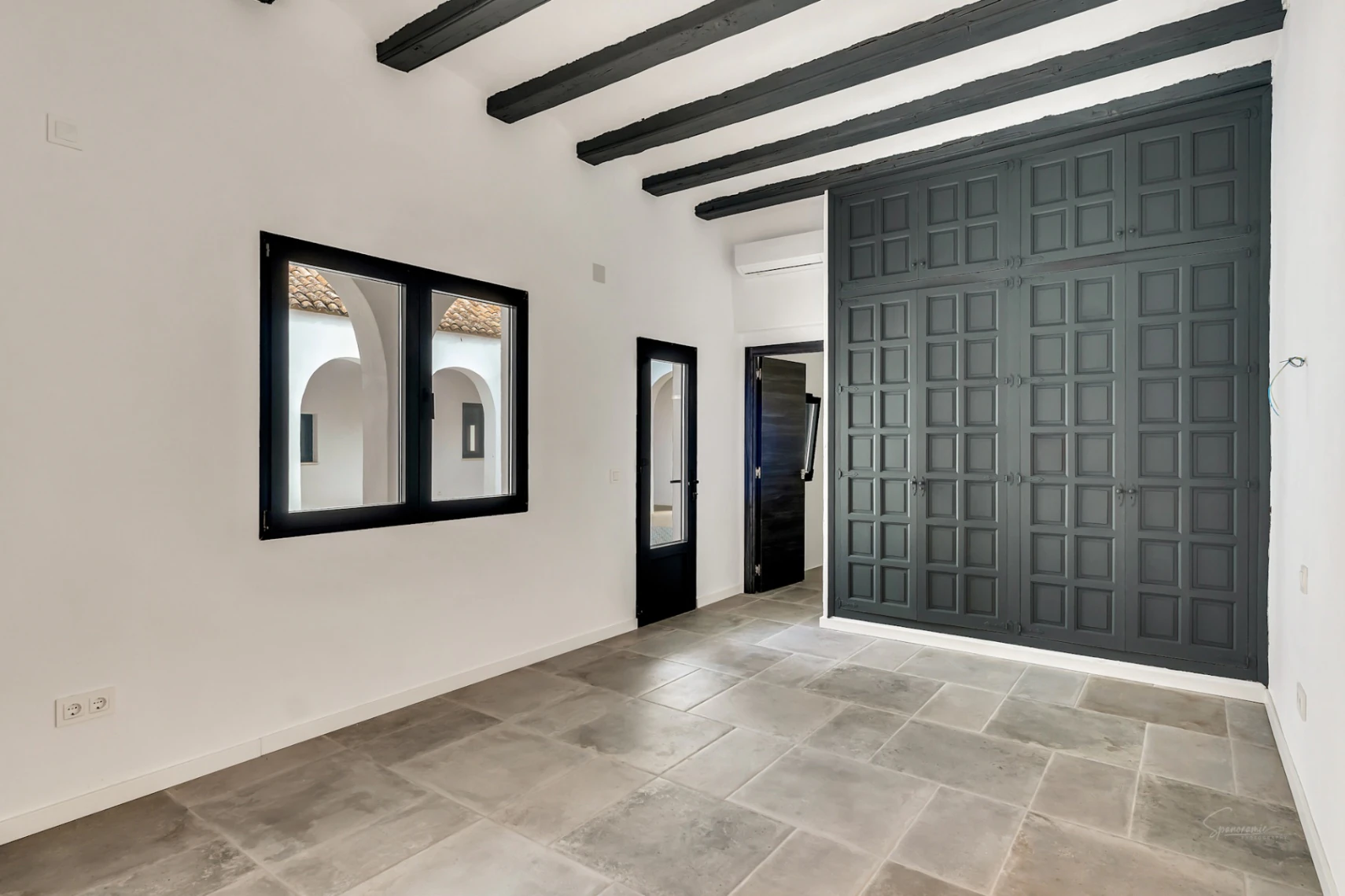 4714 - Belle finca de style andalou construite sur un grand terrain