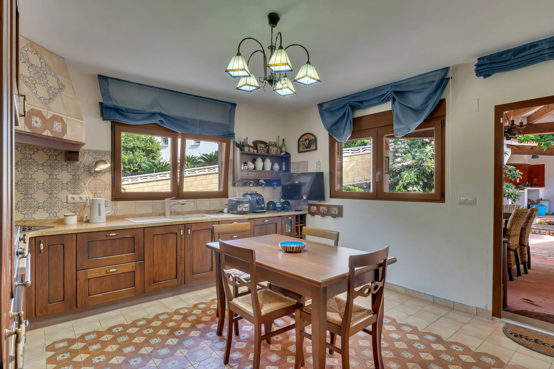 CRI791004 - Chalet/Villa en venta en Denia