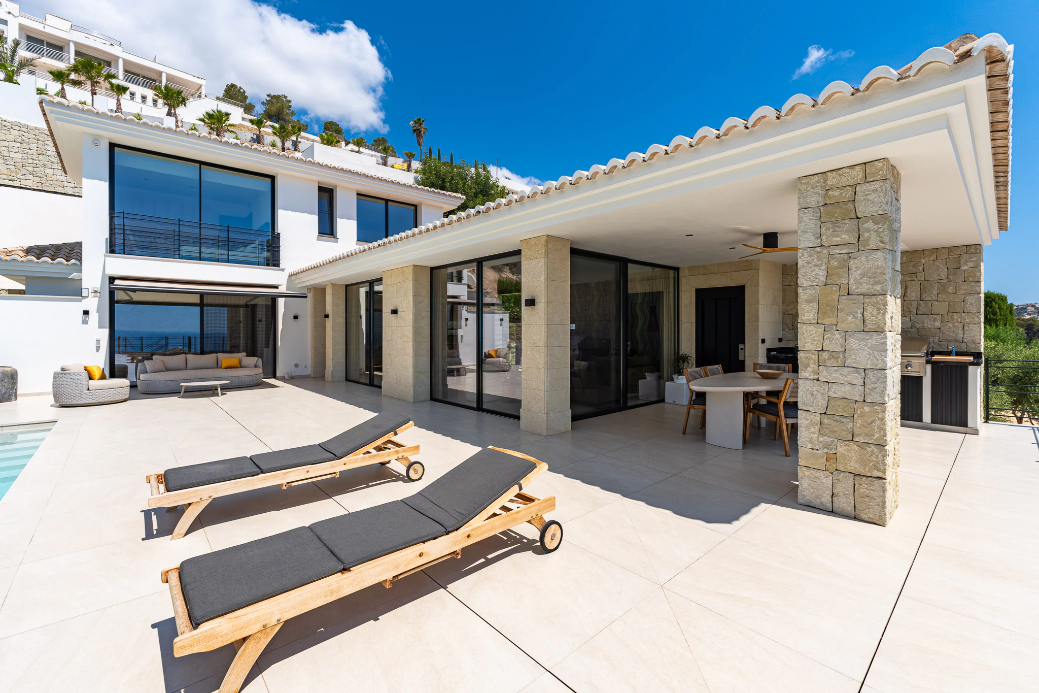 CRCB12849 - Villa moderna mediterránea de ensueño con vistas al mar en venta en Benissa