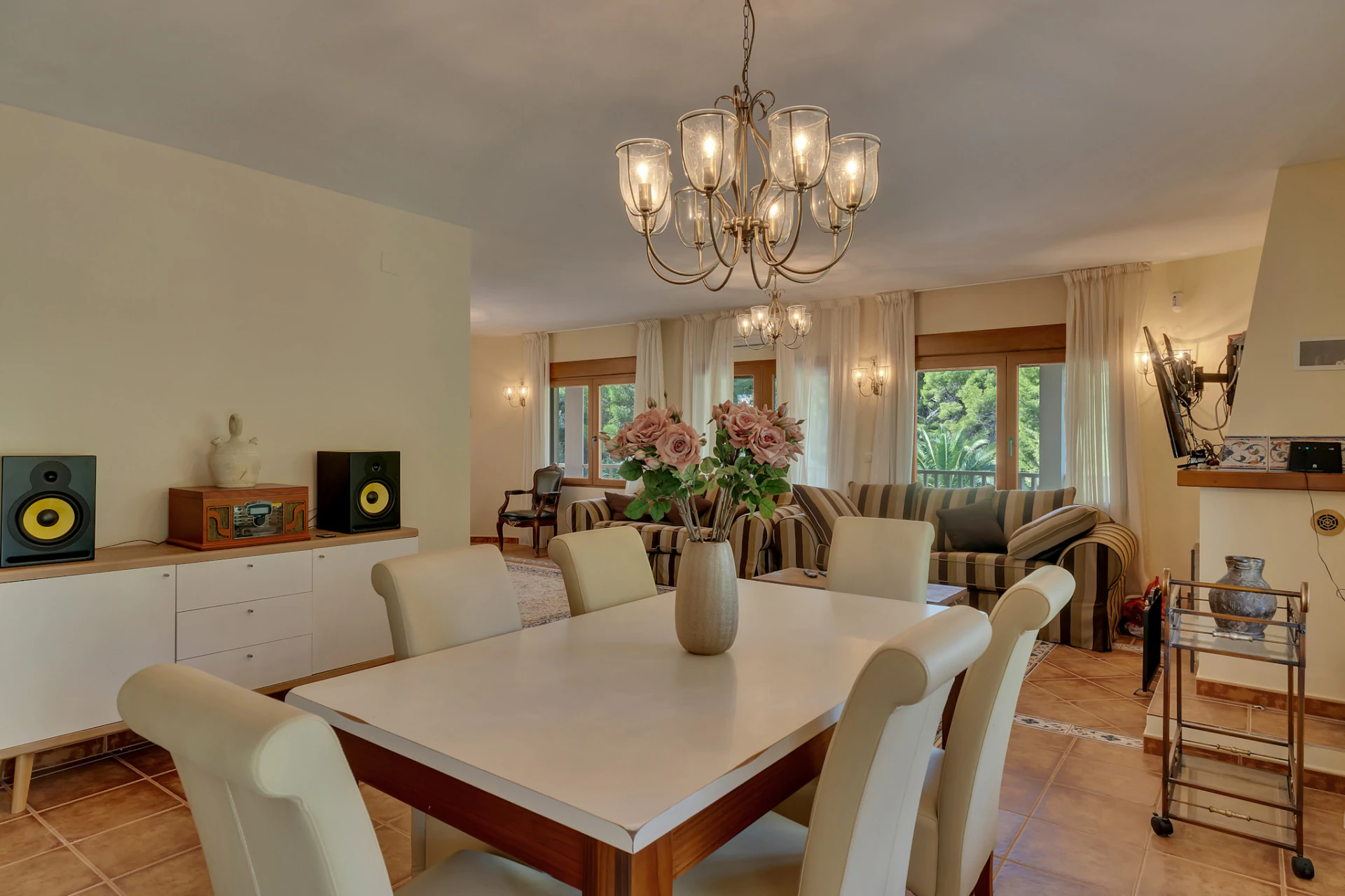 CRI791004 - Chalet/Villa en venta en Denia