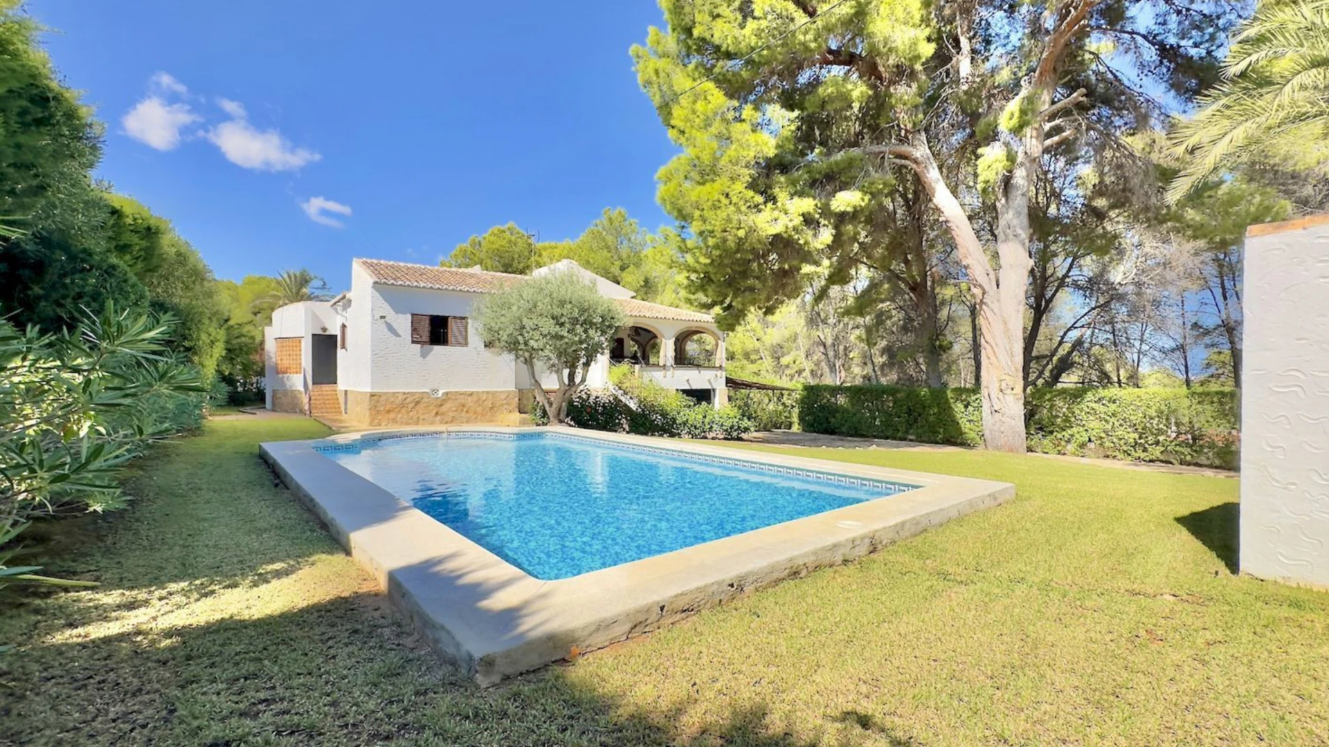 CRI581344 - Chalet/Villa en venta en Xàbia