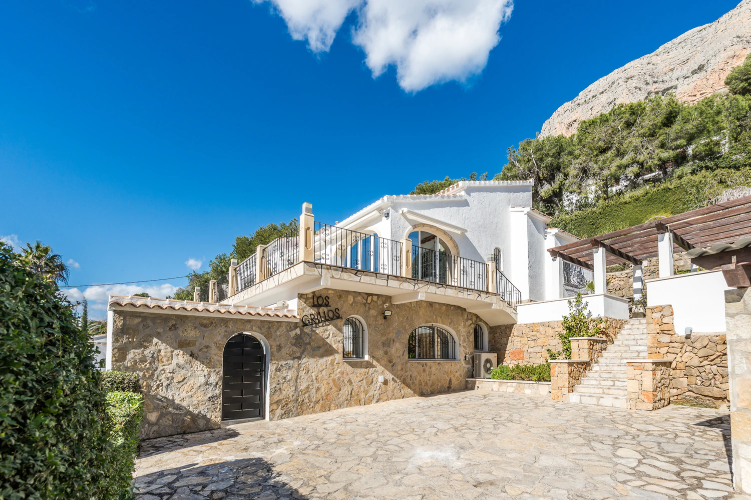 CRAV892276 - Villa for sale in Javea