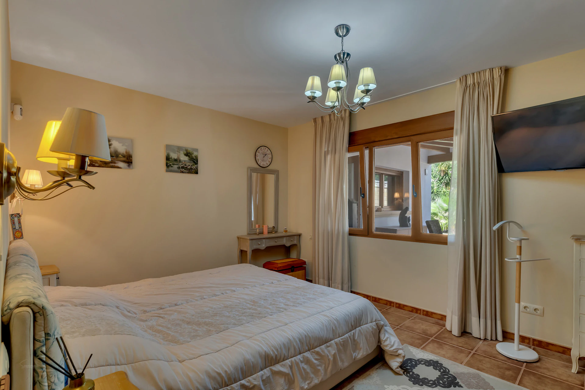 CRI791004 - Chalet/Villa en venta en Denia