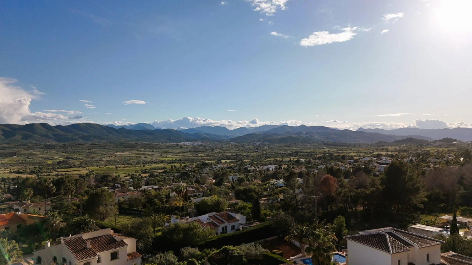 CRCH1016 - Villa in the area of Montgo Jávea, with 2 independent apartments