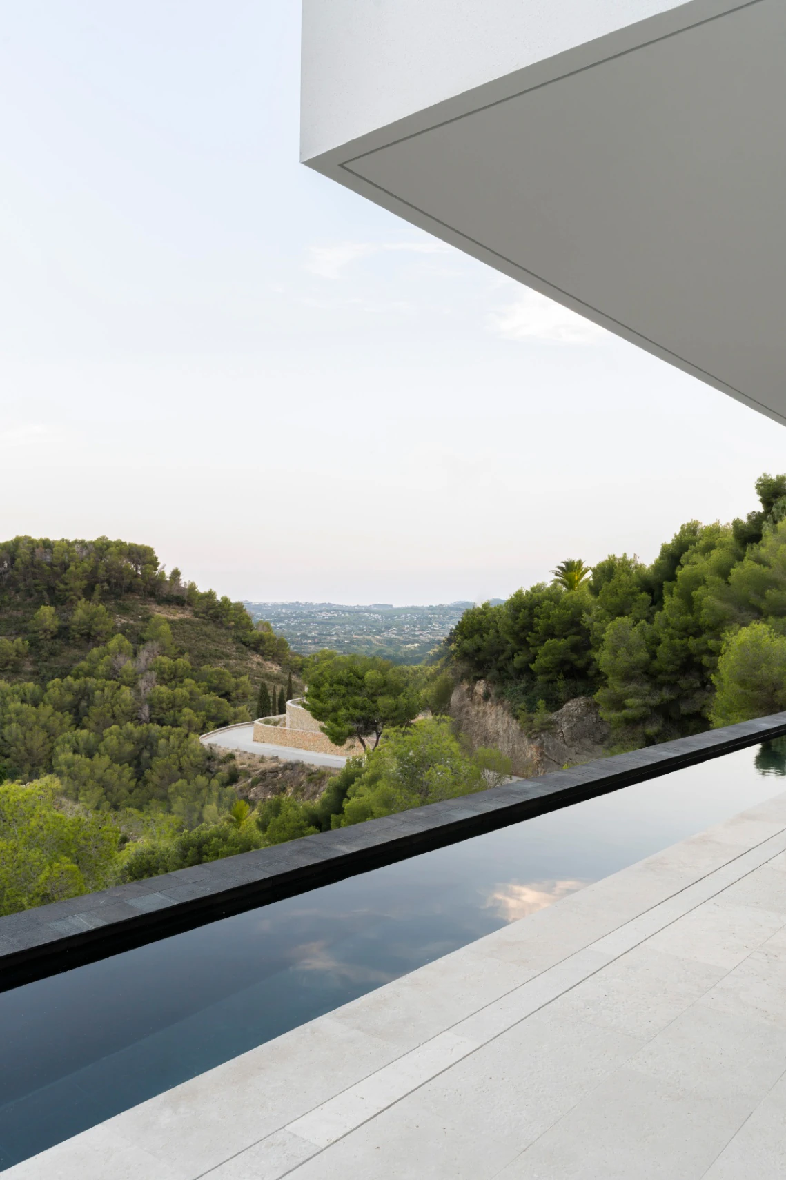 4877 - Exclusiva villa de lujo en venta en Jávea, con vistas panorámicas al mar y a la montaña