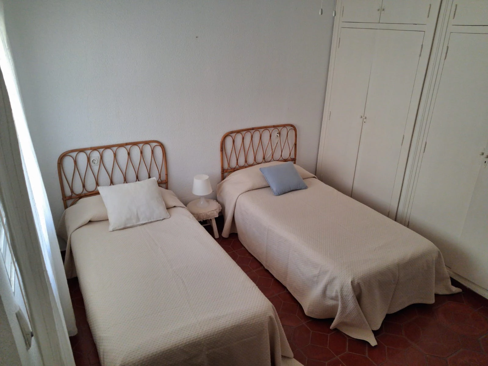 4805 - Apartamento en venta, playa Arenal, de 2 dormitorios en Jávea