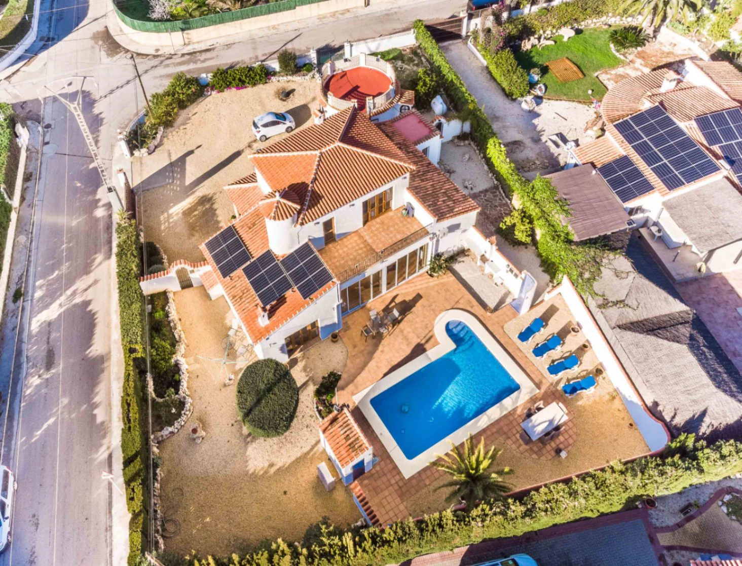 VILLA DE 4 DORMITORIOS EN VENTA EN JAVEA...