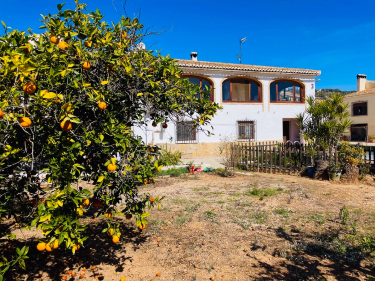 CRI833527 - Chalet/Villa en venta en Xàbia