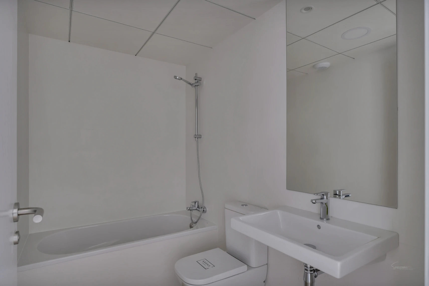4764 - APARTAMENTO RECIEN CONSTRUIDO UBICADO EN UNA ZONA PRIVILEGIADA