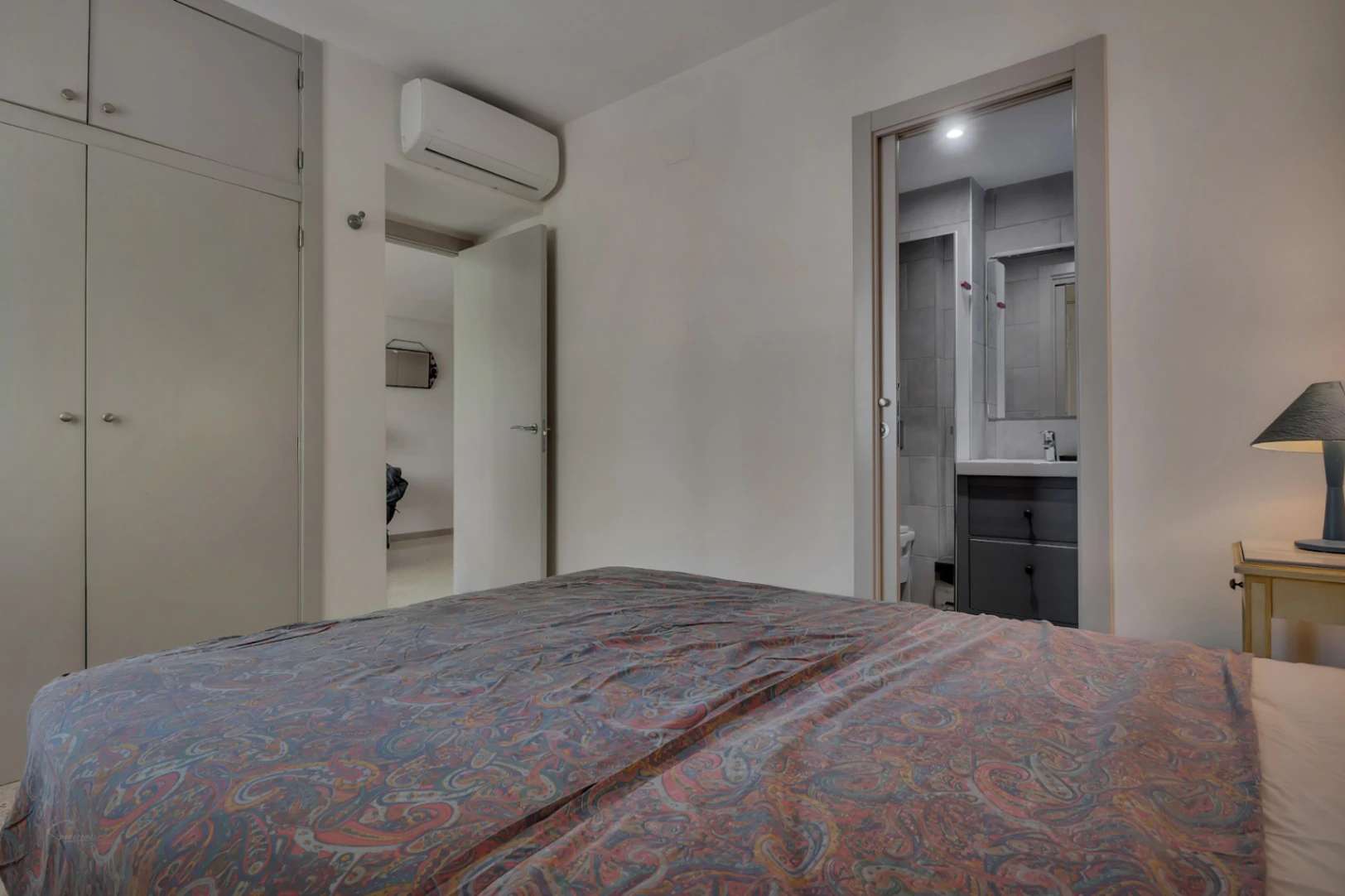 4875 - Apartamento reformado de 2 habitaciones a tan solo 225 metros de la playa