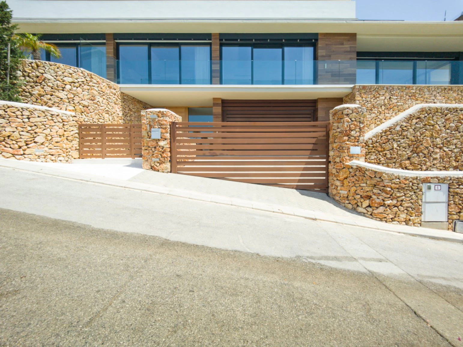4746 - Villa de estilo moderno, con impresionantes vistas al mar en Jávea, Cuesta San Antonio