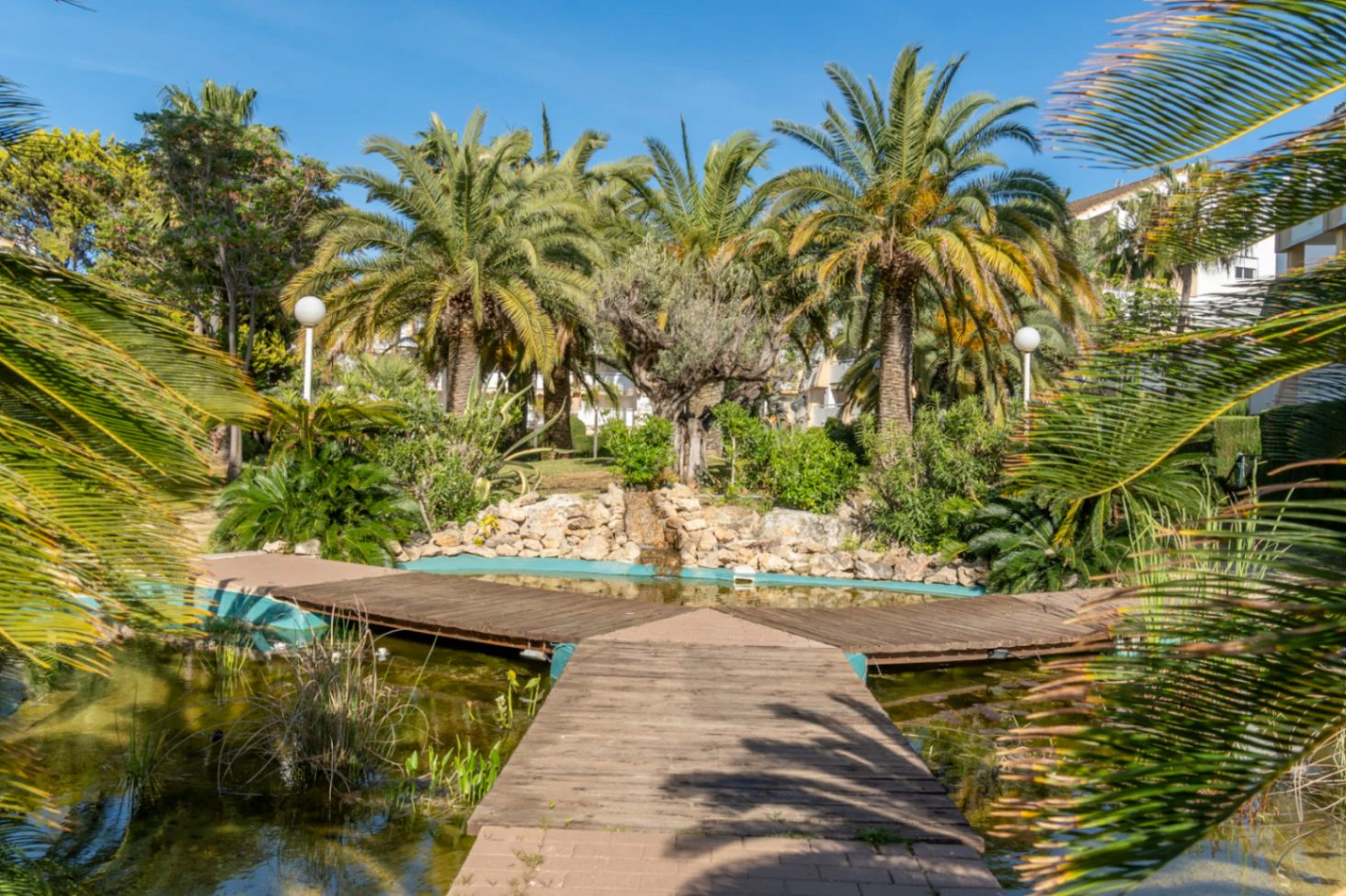 4865 - Apartamento con impresionantes zonas comunes, a escasos metros de la playa ´´El Arenal´´