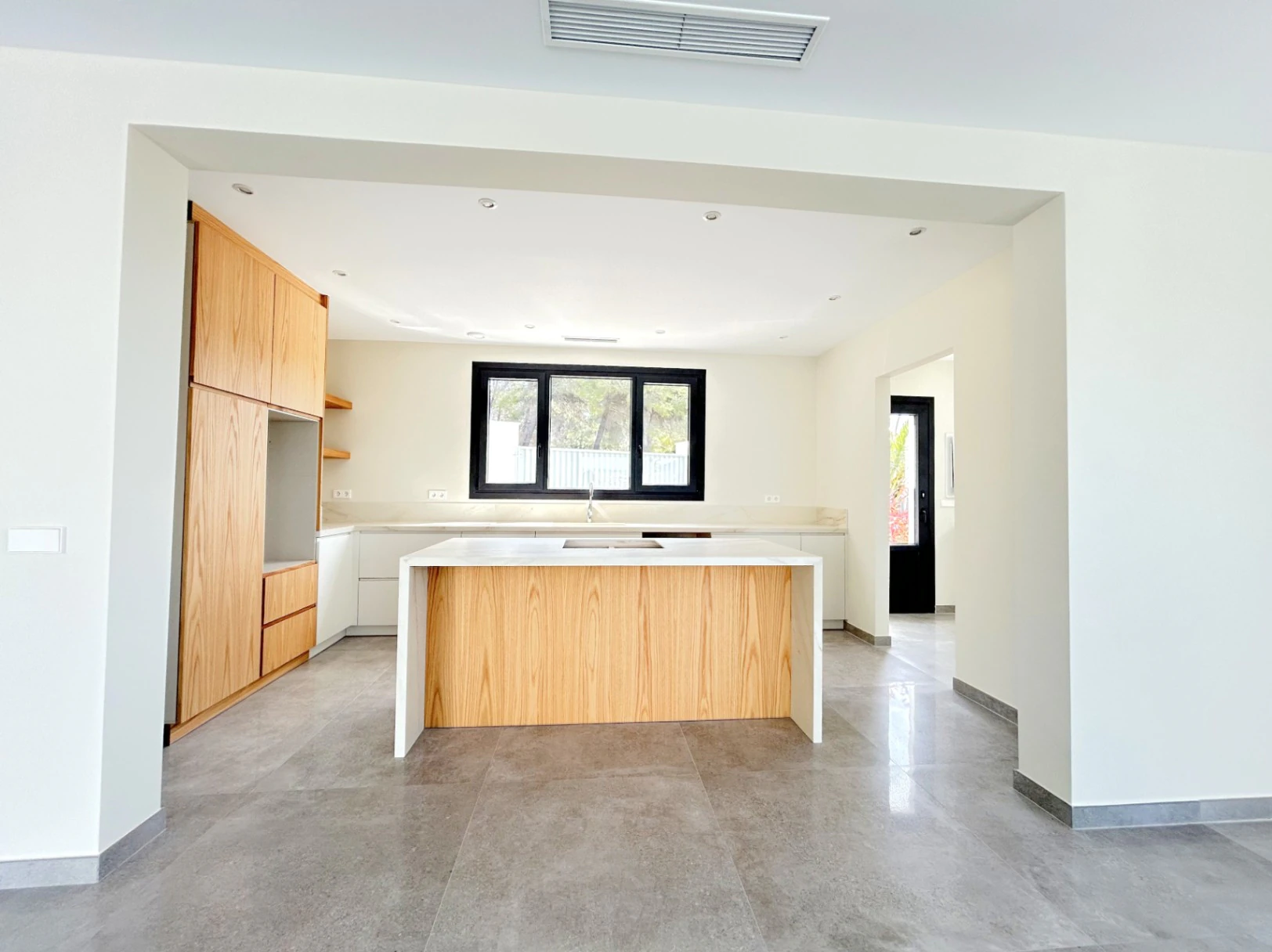 CRLL902908 - Villa for sale in Jávea