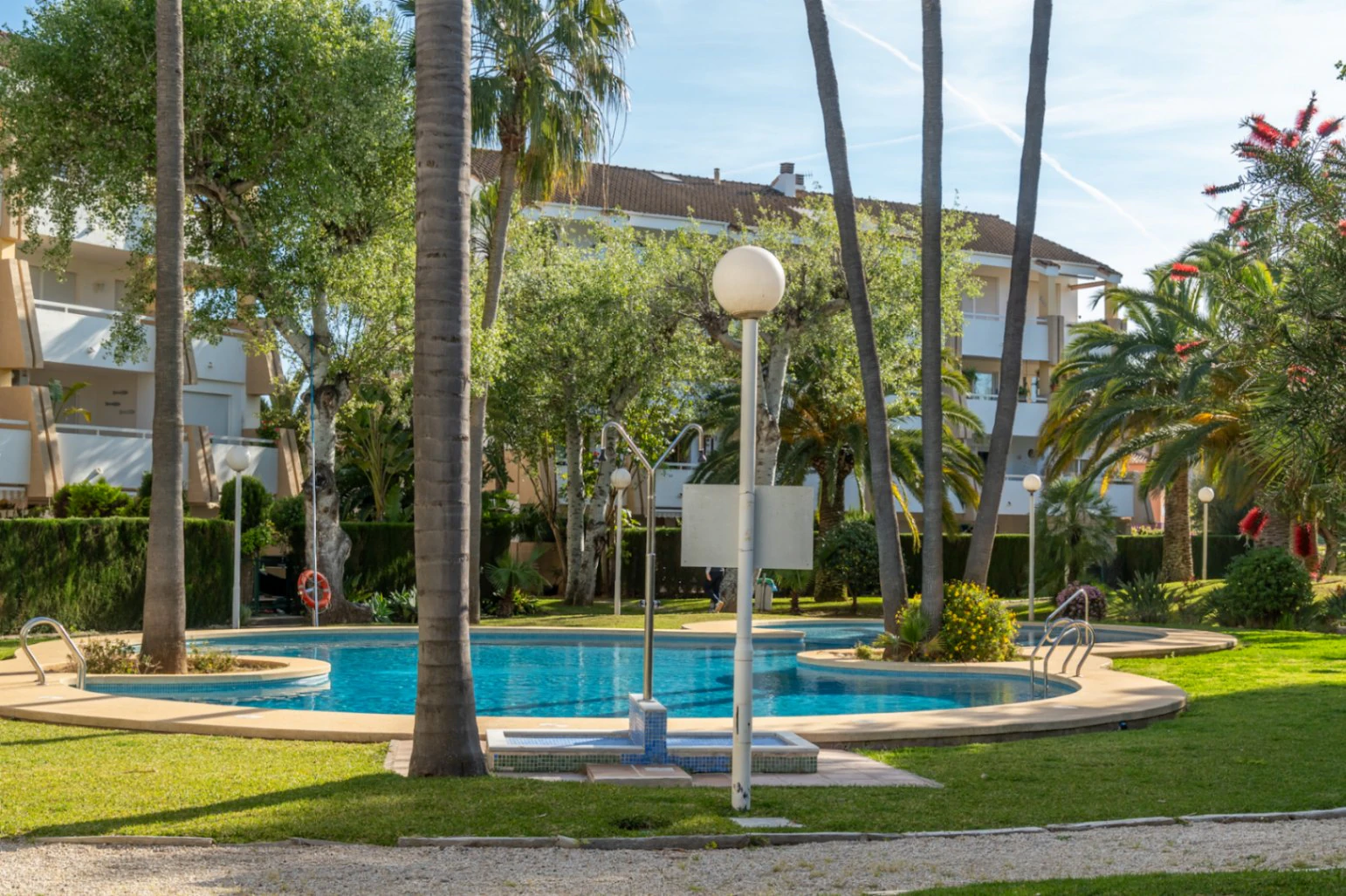 4865 - Apartamento con impresionantes zonas comunes, a escasos metros de la playa ´´El Arenal´´