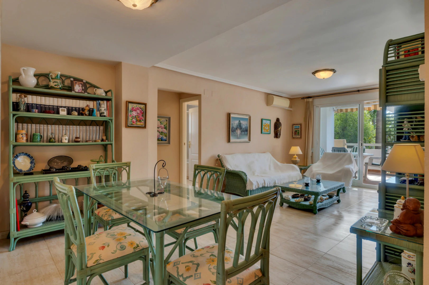 4865 - Apartamento con impresionantes zonas comunes, a escasos metros de la playa ´´El Arenal´´