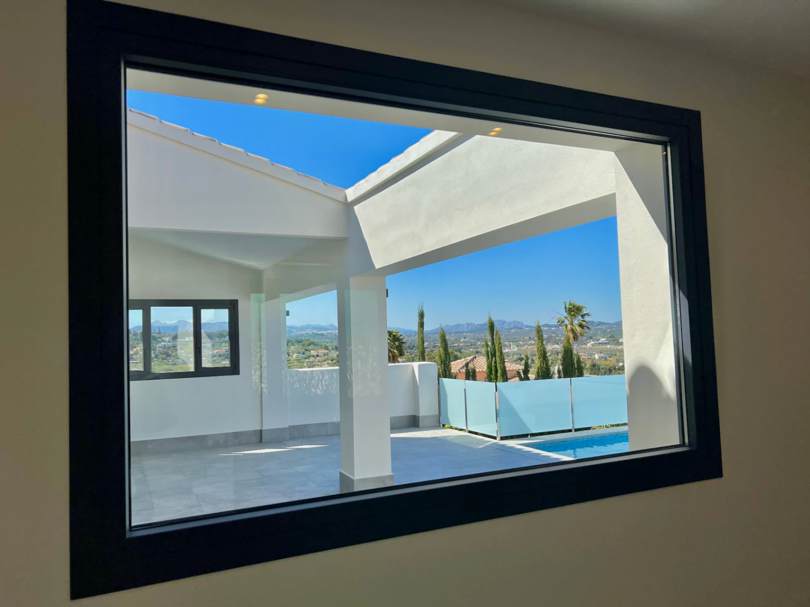 4846 - Villa with stunning open views, recently completed, 2026