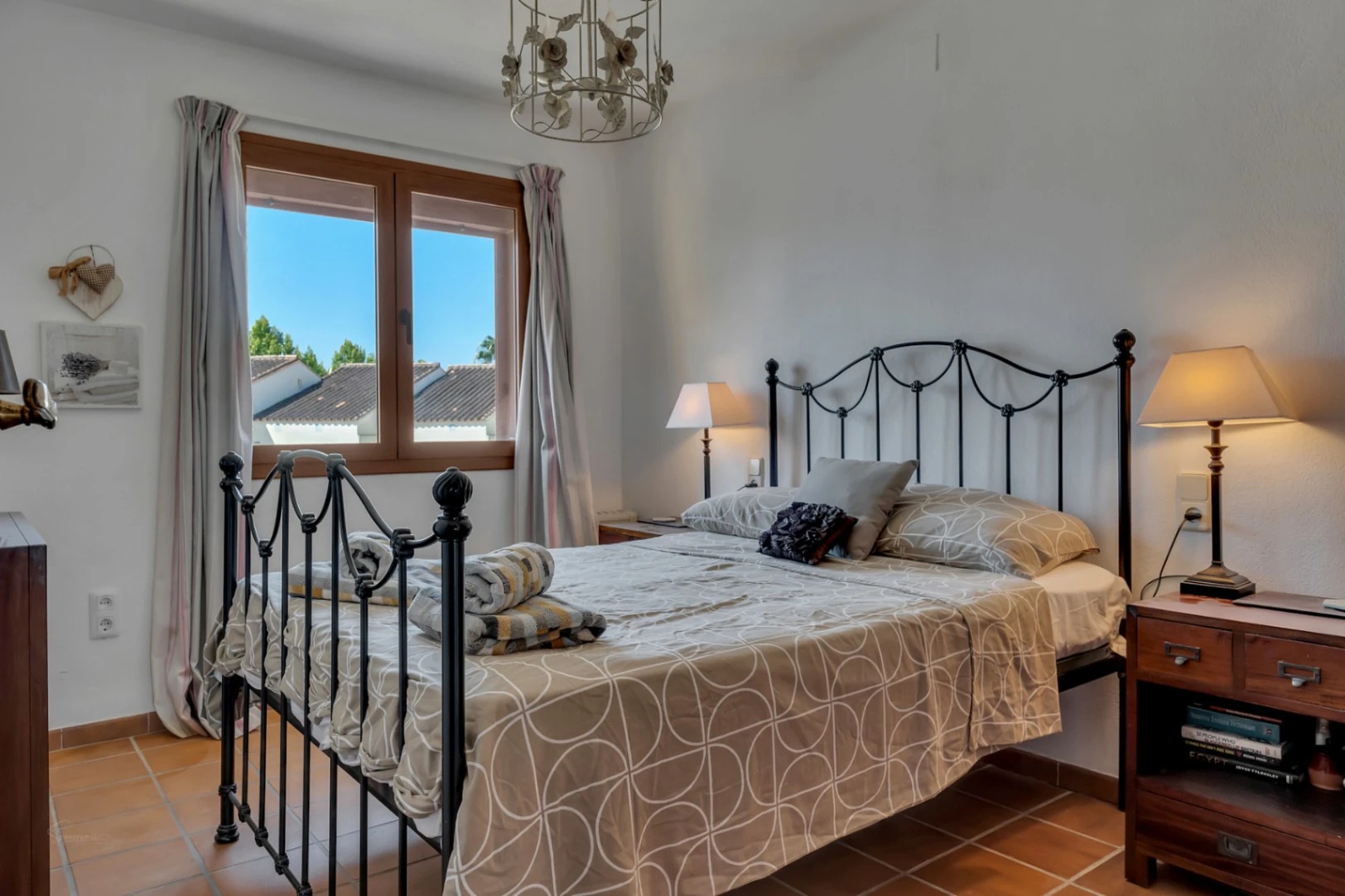 Apartamento primera línea, con vista al mar y piscina en Montañar I Javea