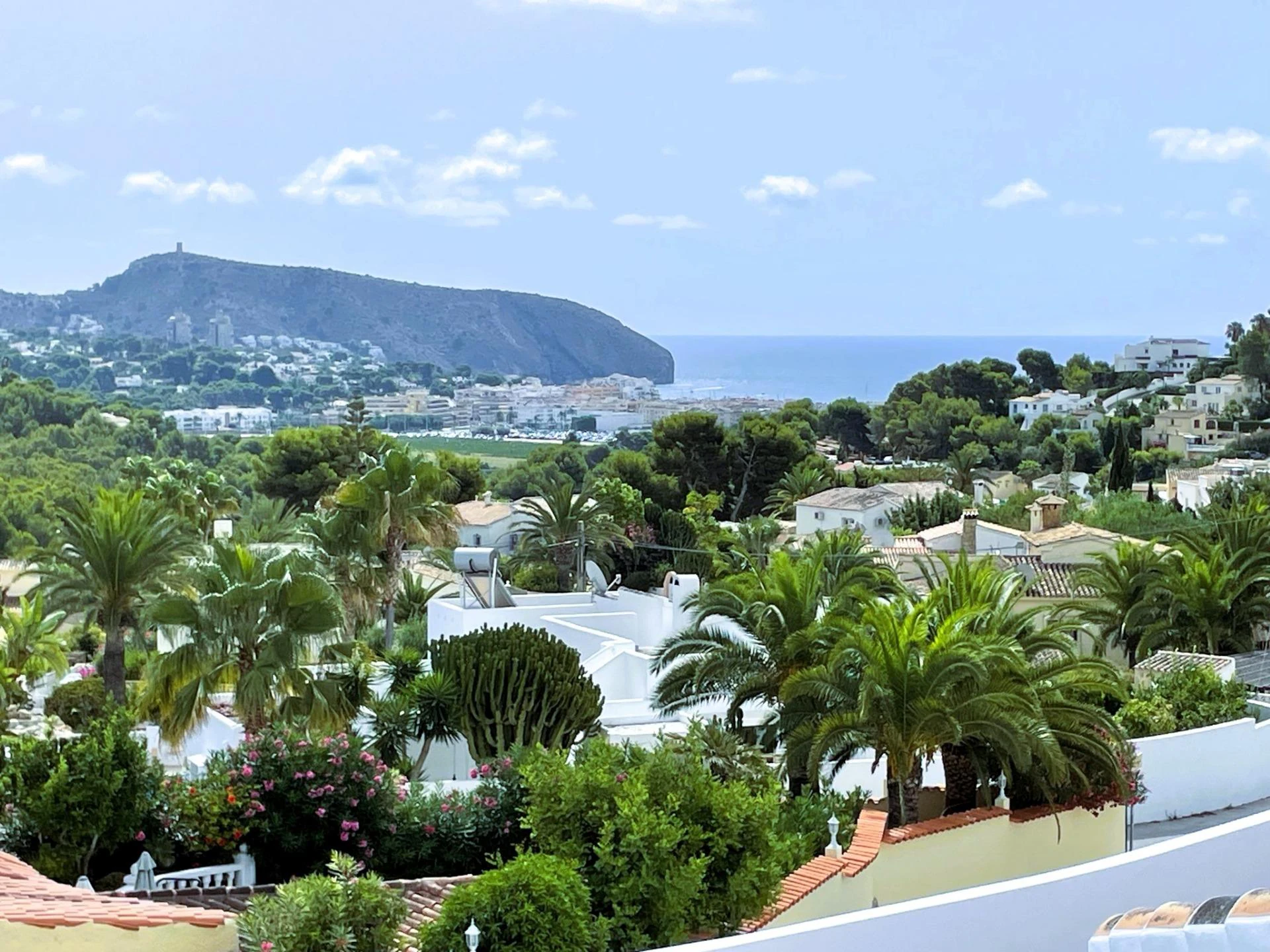 PRECIOSA VILLA EN MORAIRA