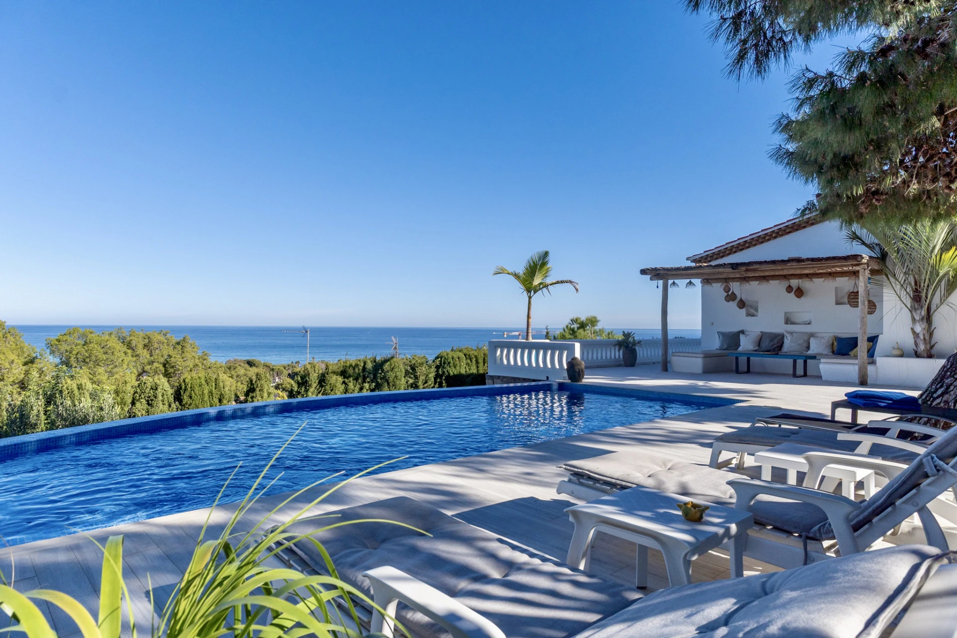 CRI100865 - Chalet/Villa en venta en Denia