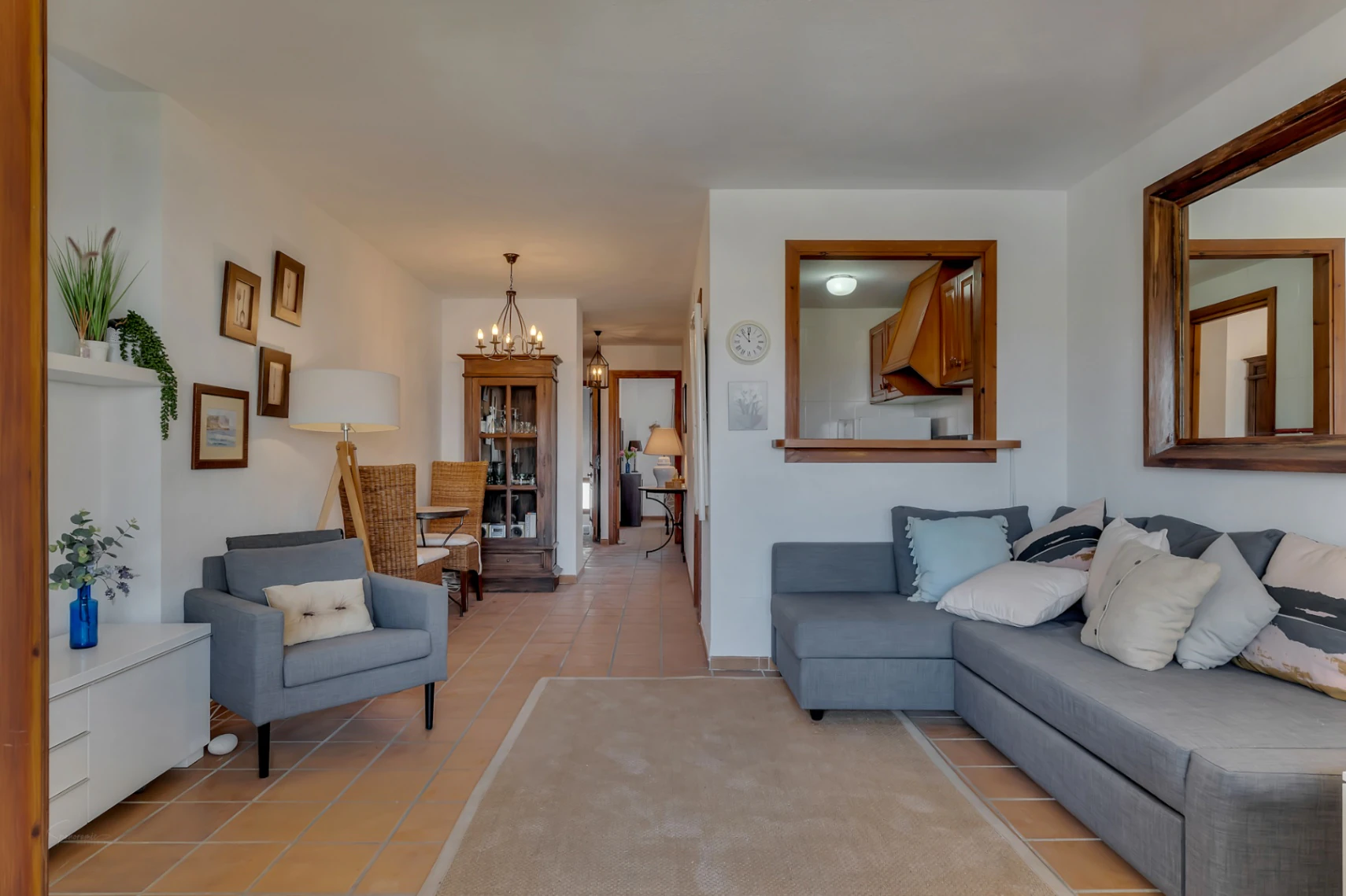 Apartamento primera línea, con vista al mar y piscina en Montañar I Javea