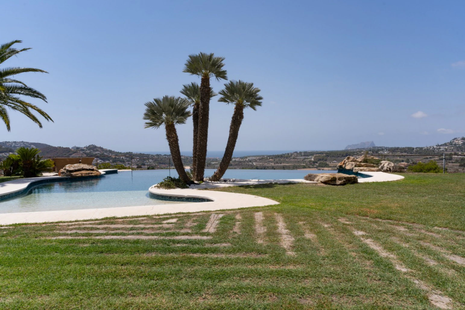 4742 - Espectacular finca con impresionantes vistas y calidad de construcción