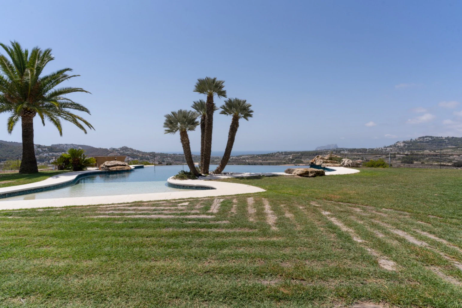 4742 - Espectacular finca con impresionantes vistas y calidad de construcción