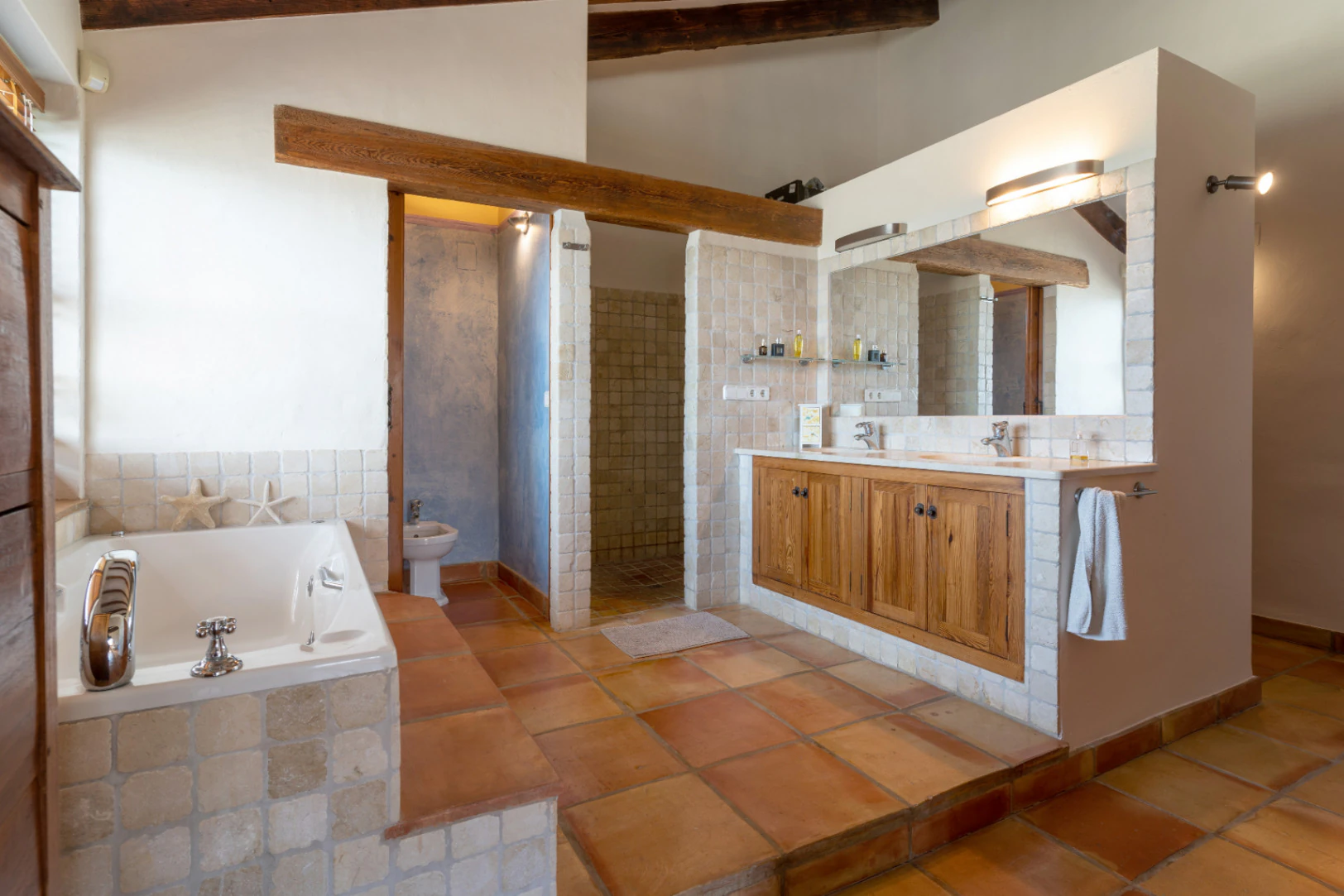 4742 - Espectacular finca con impresionantes vistas y calidad de construcción