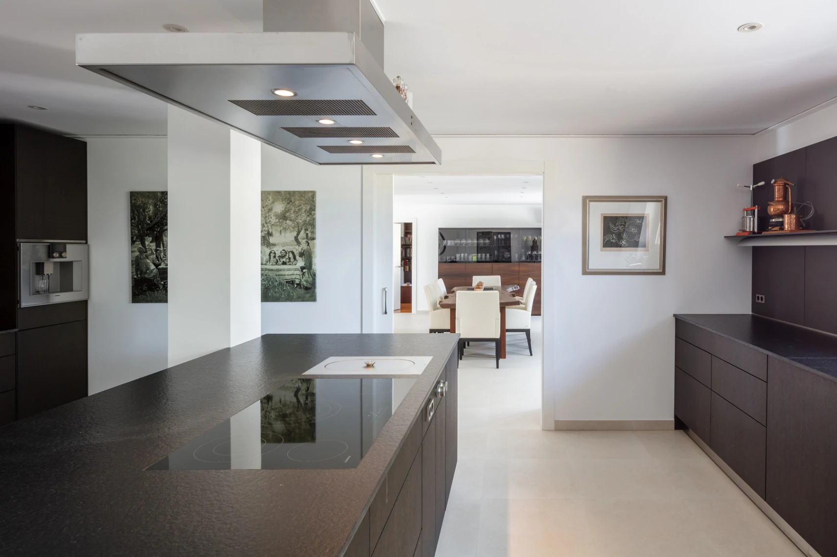 CR1039 - Exceptional luxury estate for sale, just minutes from Arenal beach in Javea, with a plot size of 28,000 m².