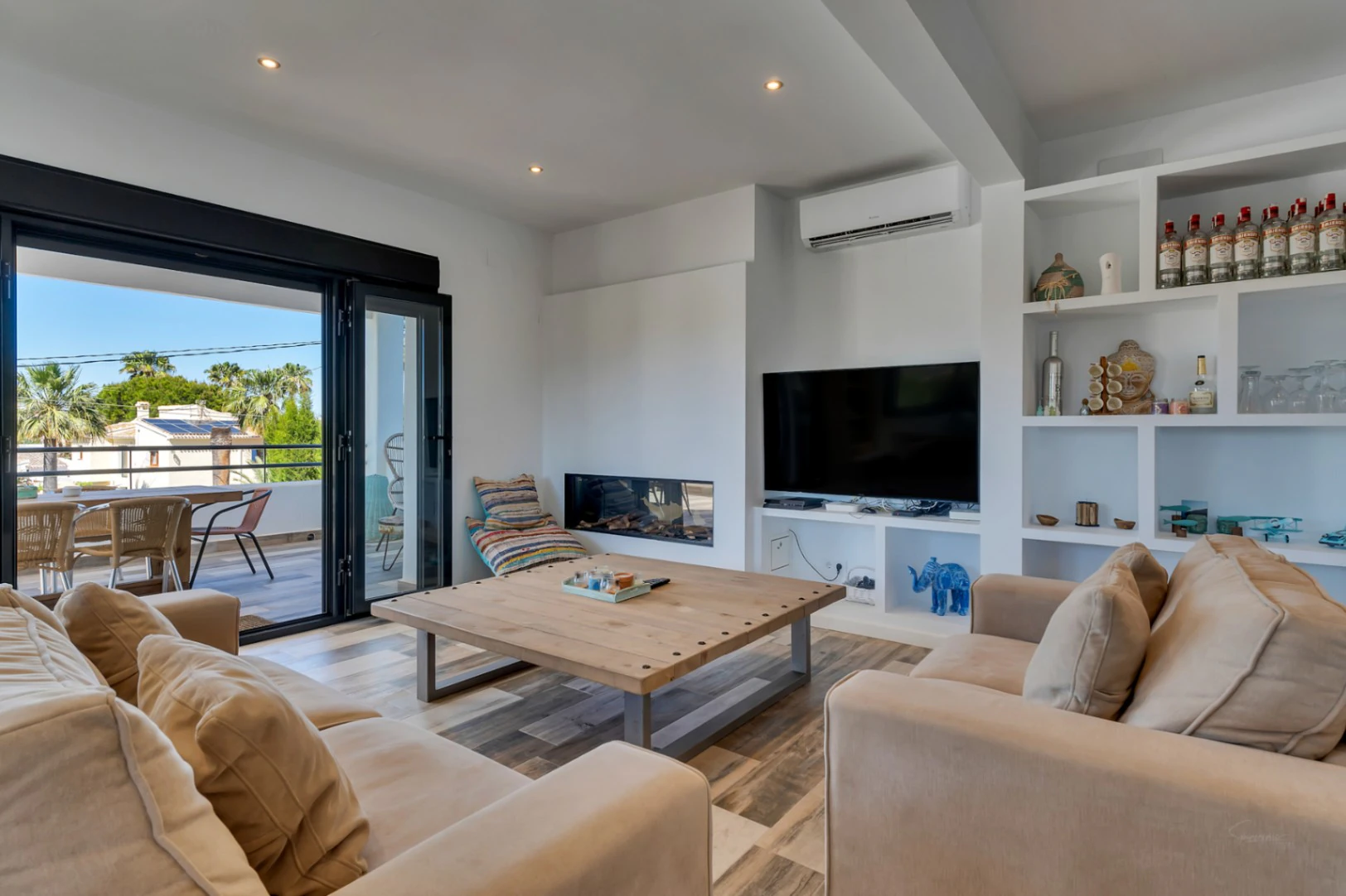 4878 - Exclusiva villa en el Arenal, de estilo ibicenco con alta rentabilidad demostrable