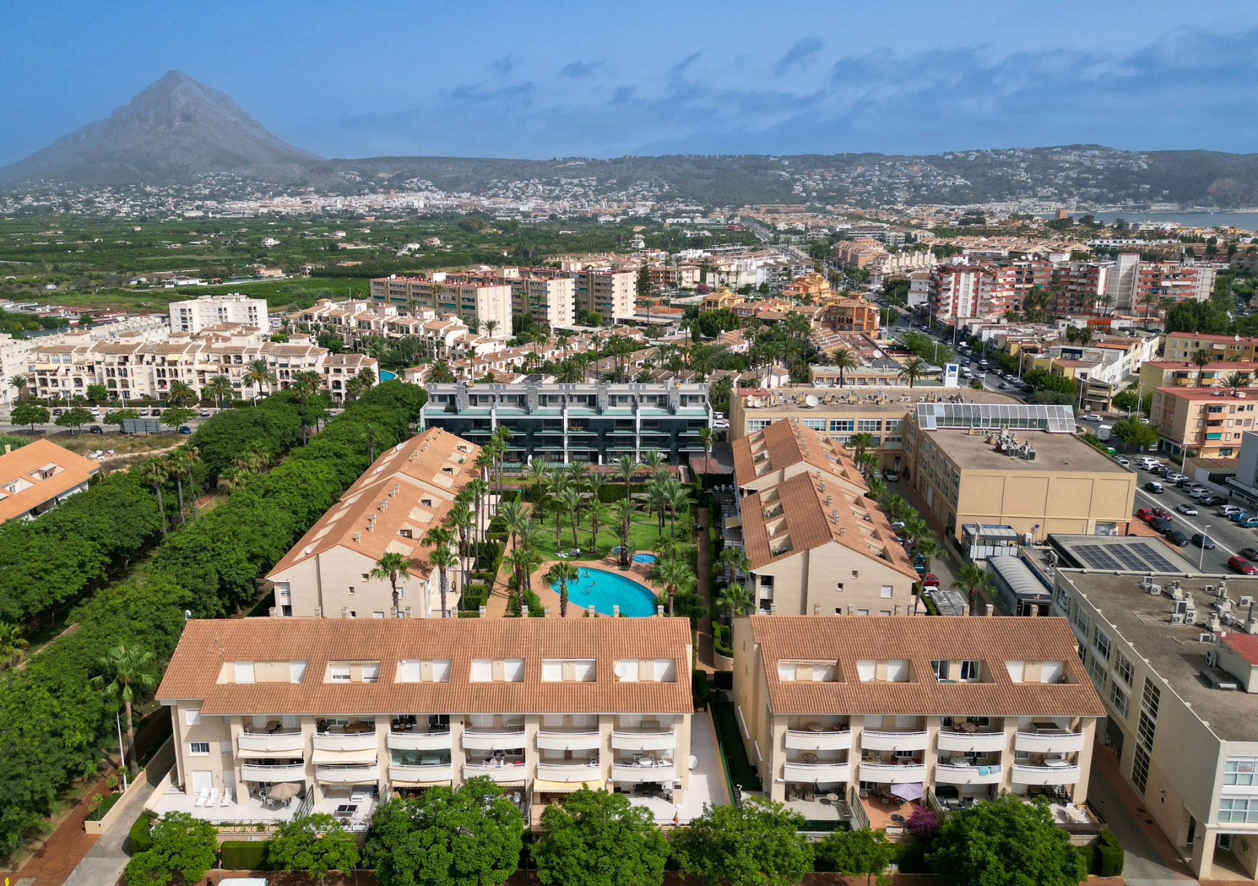 CR881773 - Duplex for sale in Jávea