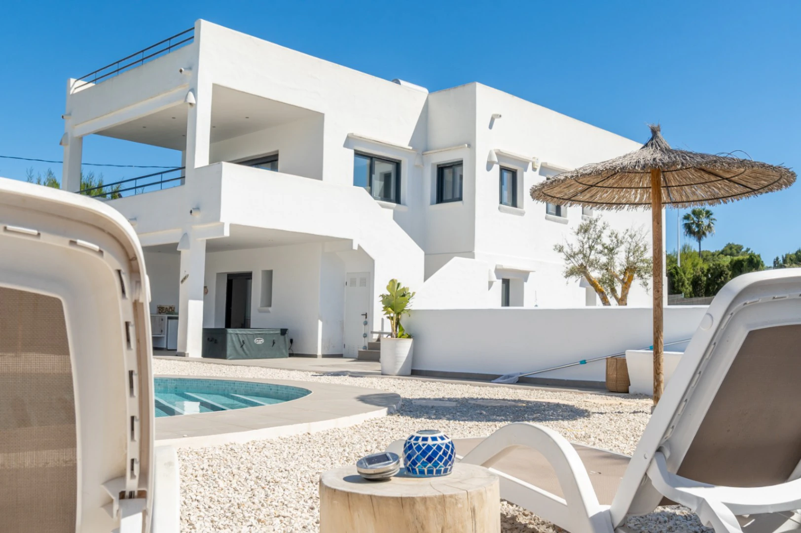 4878 - Exclusiva villa en el Arenal, de estilo ibicenco con alta rentabilidad demostrable