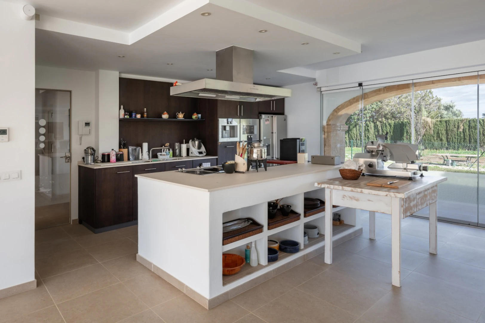 CR1039 - Exceptional luxury estate for sale, just minutes from Arenal beach in Javea, with a plot size of 28,000 m².