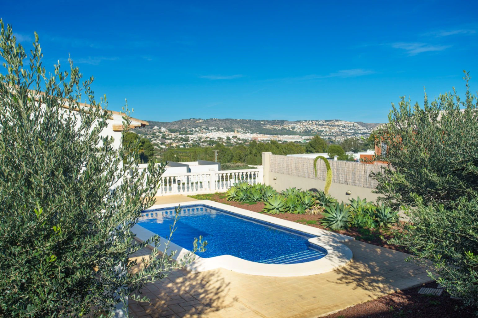 CRAL482879 - Property Title for Sale