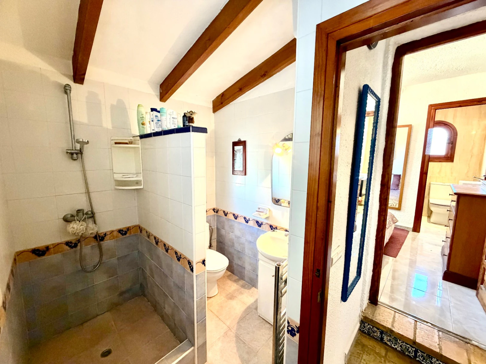 4871 - Villa a la venta en Jávea, vistas al valle, orientada al Sur con piscina