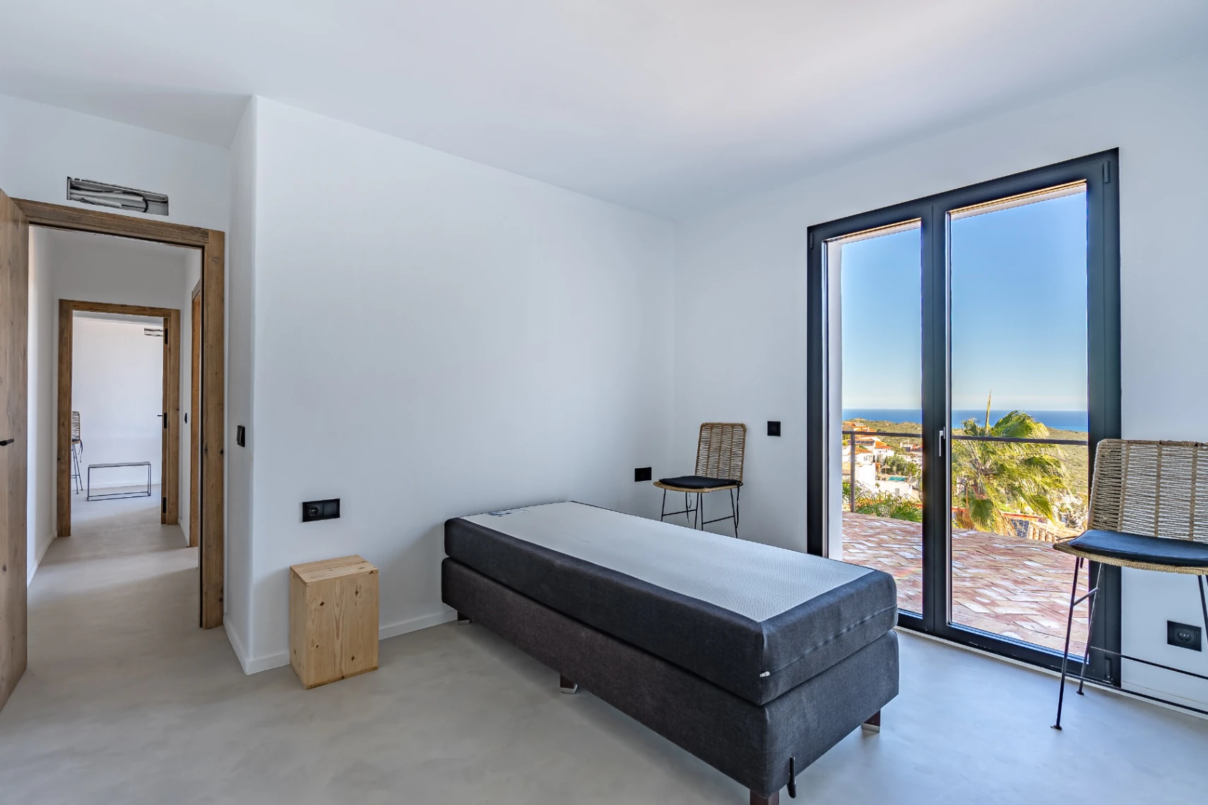 CR080266 - VILLA DE  NUEVA CONSTRUCCIÓN 2025 EN CUMBRES DEL SOL