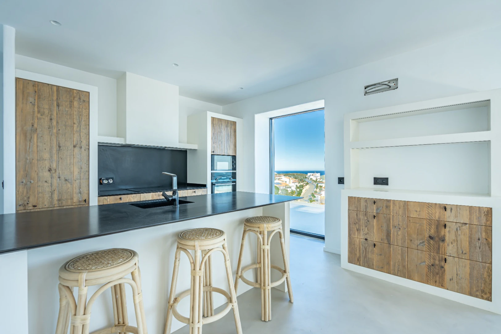 CR080266 - VILLA DE  NUEVA CONSTRUCCIÓN 2025 EN CUMBRES DEL SOL