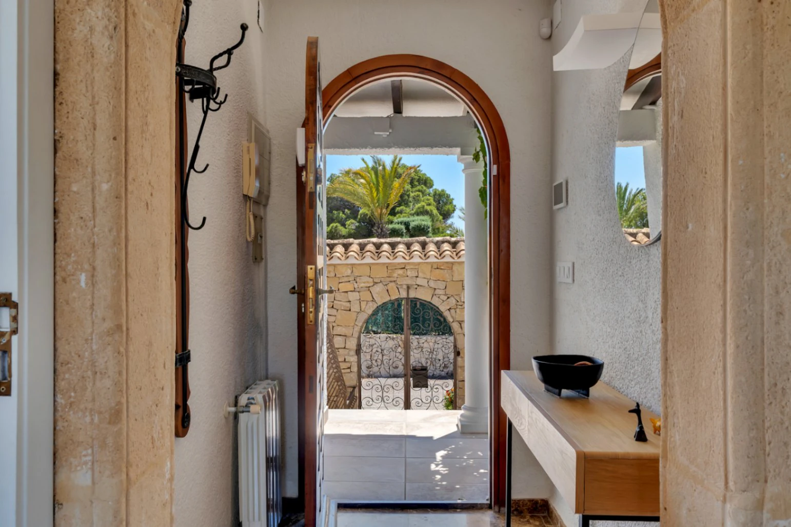 4883 - Excepcional propiedad en una exclusiva zona con vistas panoramicas al mar
