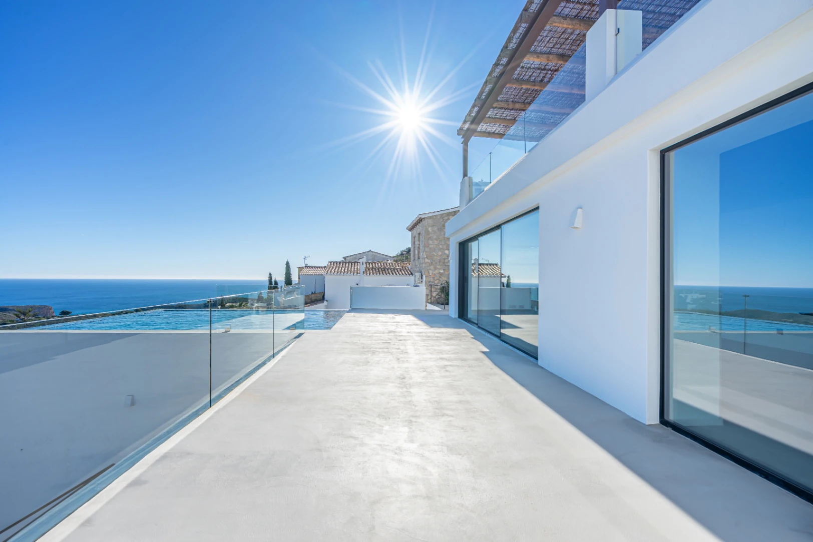 CR080266 - VILLA DE  NUEVA CONSTRUCCIÓN 2025 EN CUMBRES DEL SOL