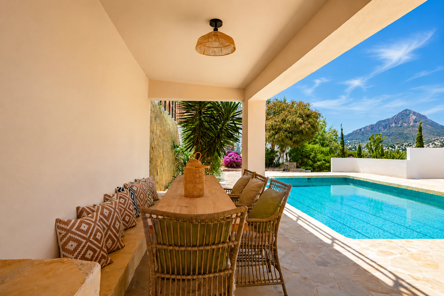 CRI595741 - Chalet/Villa en venta en Xàbia