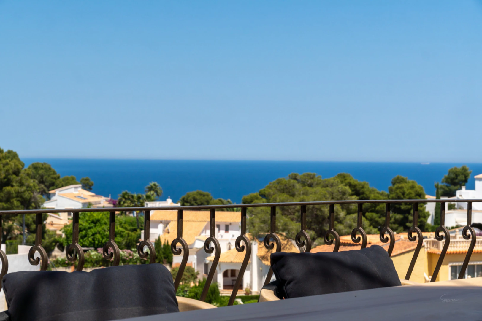 4883 - Excepcional propiedad en una exclusiva zona con vistas panoramicas al mar