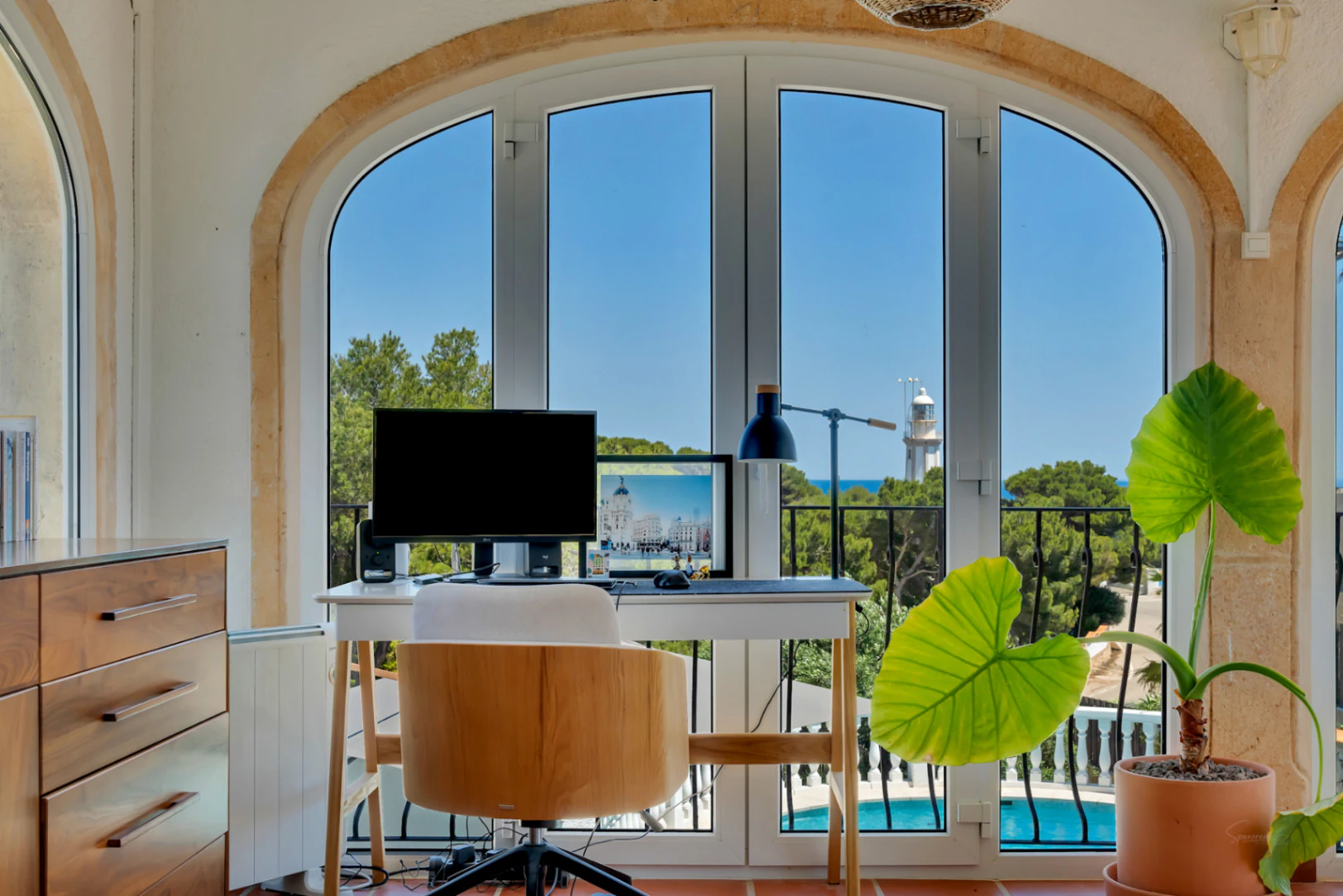 4883 - Excepcional propiedad en una exclusiva zona con vistas panoramicas al mar