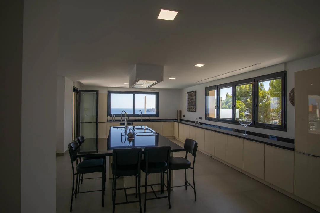 C3XY7000ALT - C3XY7000ALT Amplia villa en venta con vistas al mar en Altea