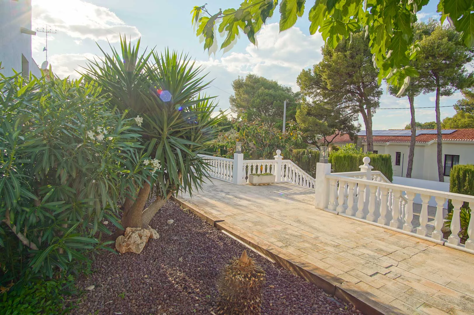 8176DEN - 8176DEN Villa con vistas parciales al mar en venta en Las Rotas, Denia.