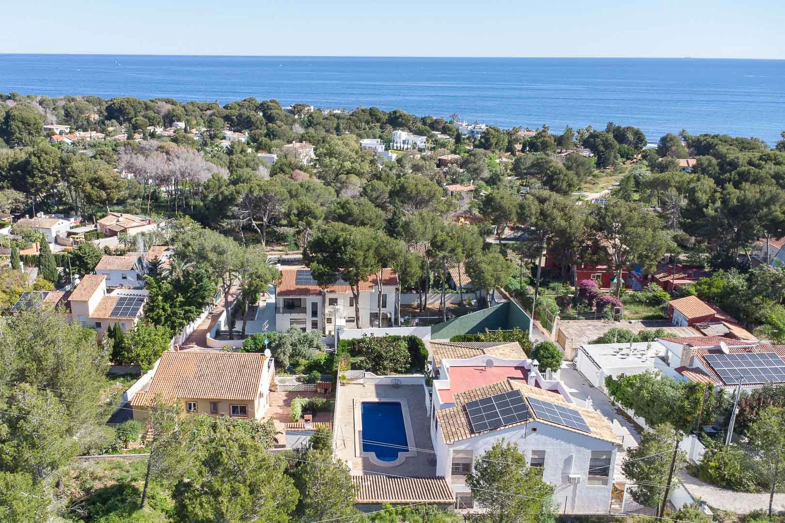 8176DEN - 8176DEN Villa con vistas parciales al mar en venta en Las Rotas, Denia.