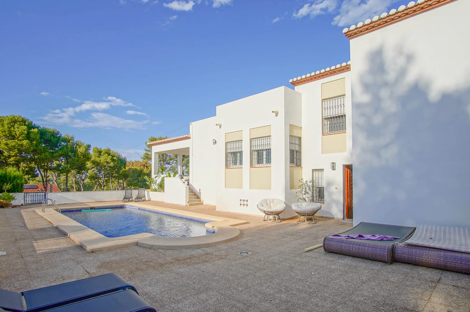 8176DEN - 8176DEN Villa con vistas parciales al mar en venta en Las Rotas, Denia.