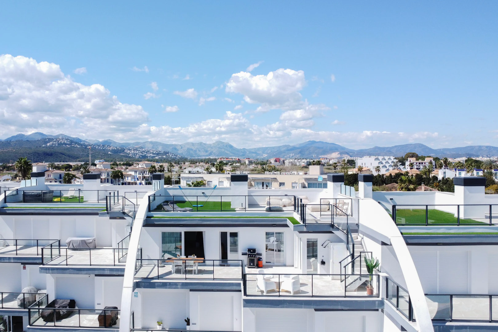 4502DEN - 4502DEN Fantástico ático moderno en primera línea de playa en venta en Denia