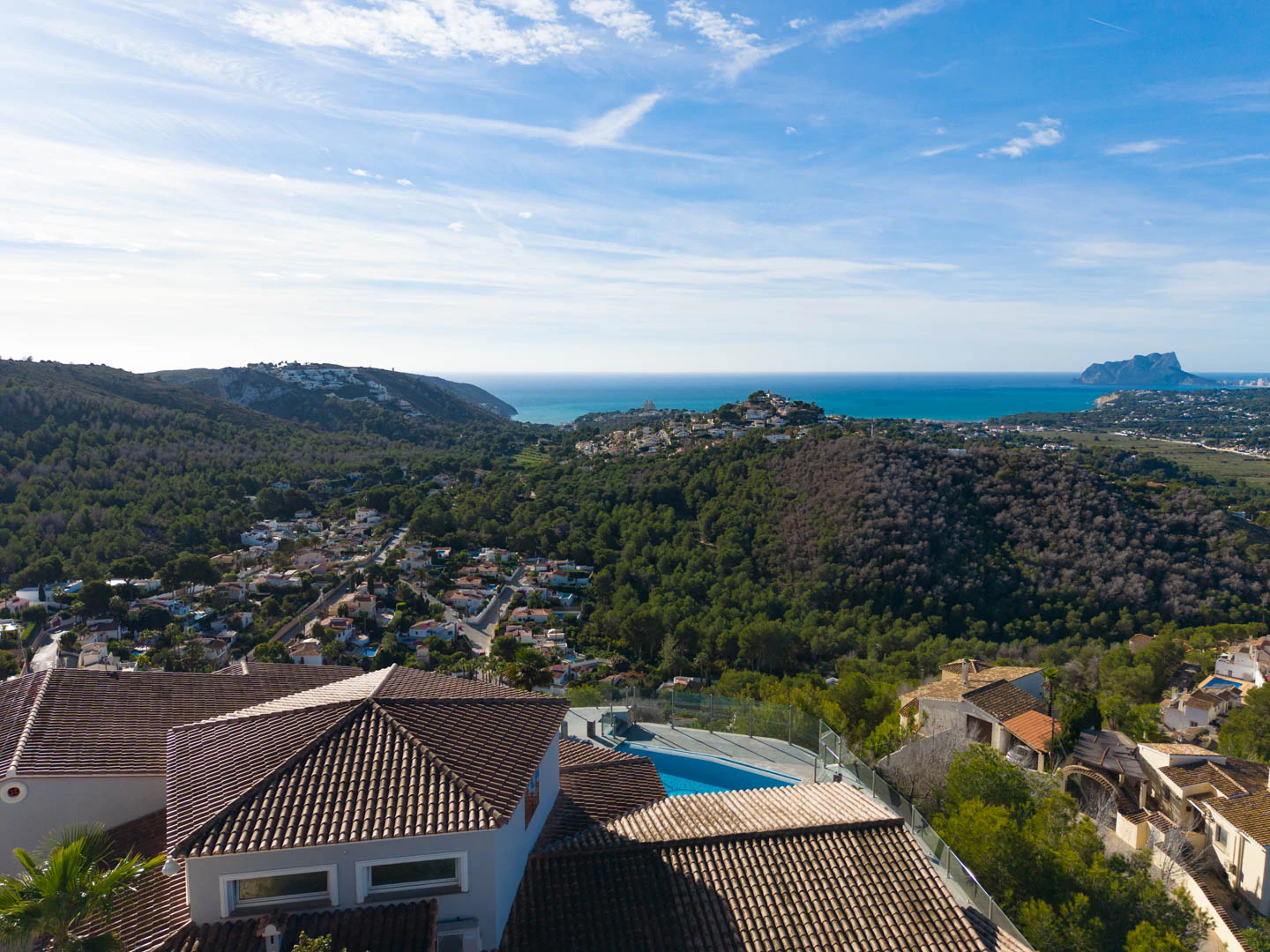 9005MOR - 9005MOR Villa moderna con espectaculares vistas al mar a la venta en Moraira.