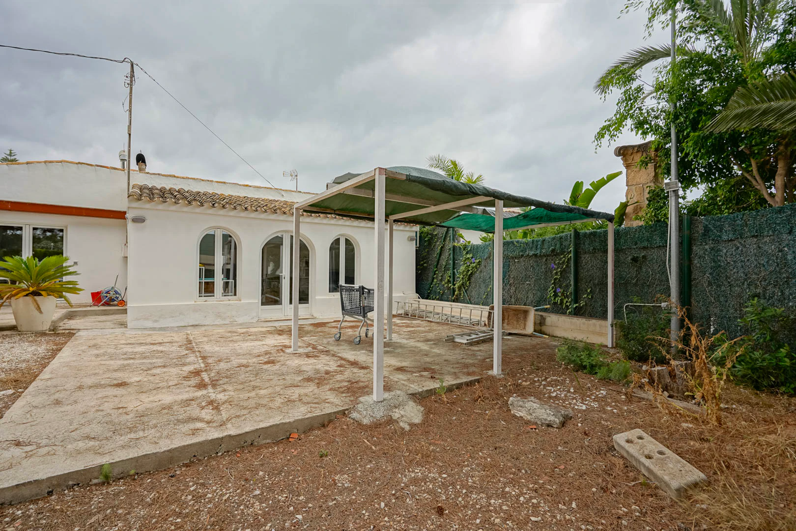4544JAV - 4544JAV Parcela de 2600 m2 con casa en venta a poca distancia de la playa de arena en Jávea