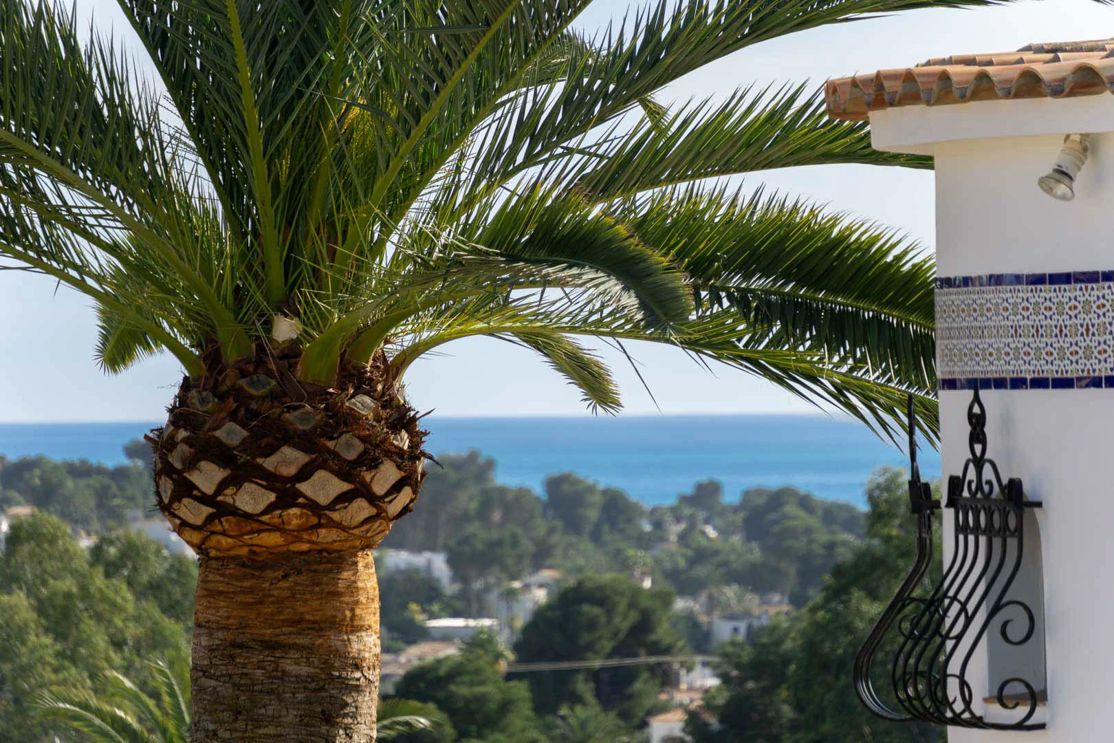 C3XY8323MOR - C3XY8323MOR Villa independiente con piscina y vistas al mar a la venta en Moraira.