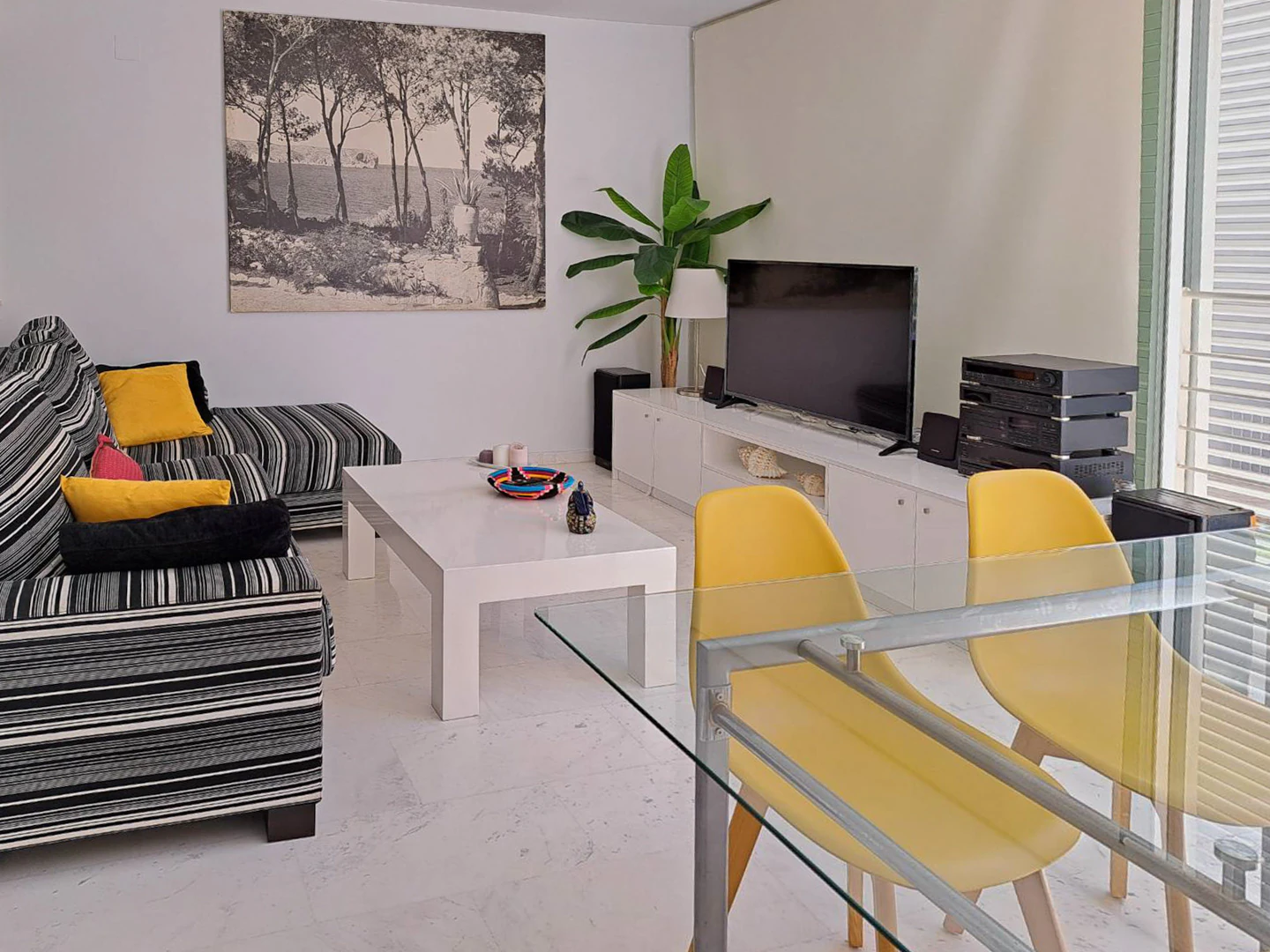 4642JAV - 4642JAV Apartamento en planta baja a un paso del mar y del puerto de Jávea, con licencia de alquiler, en venta